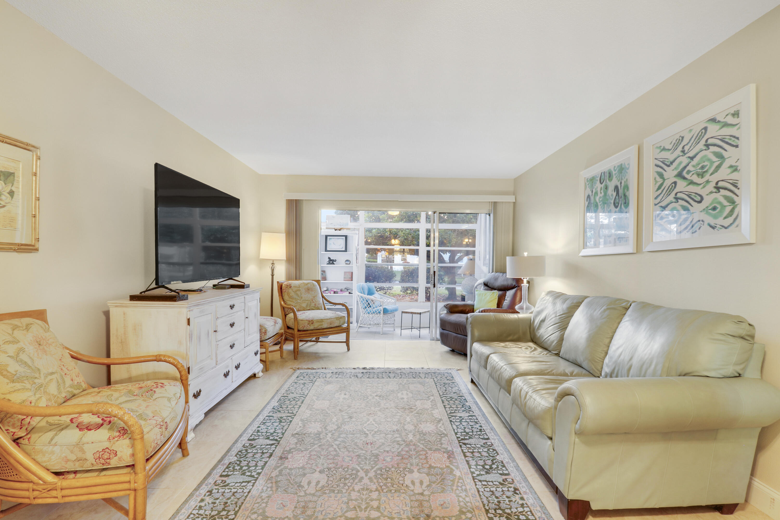 CEDAR POINTE CONDO - Residential