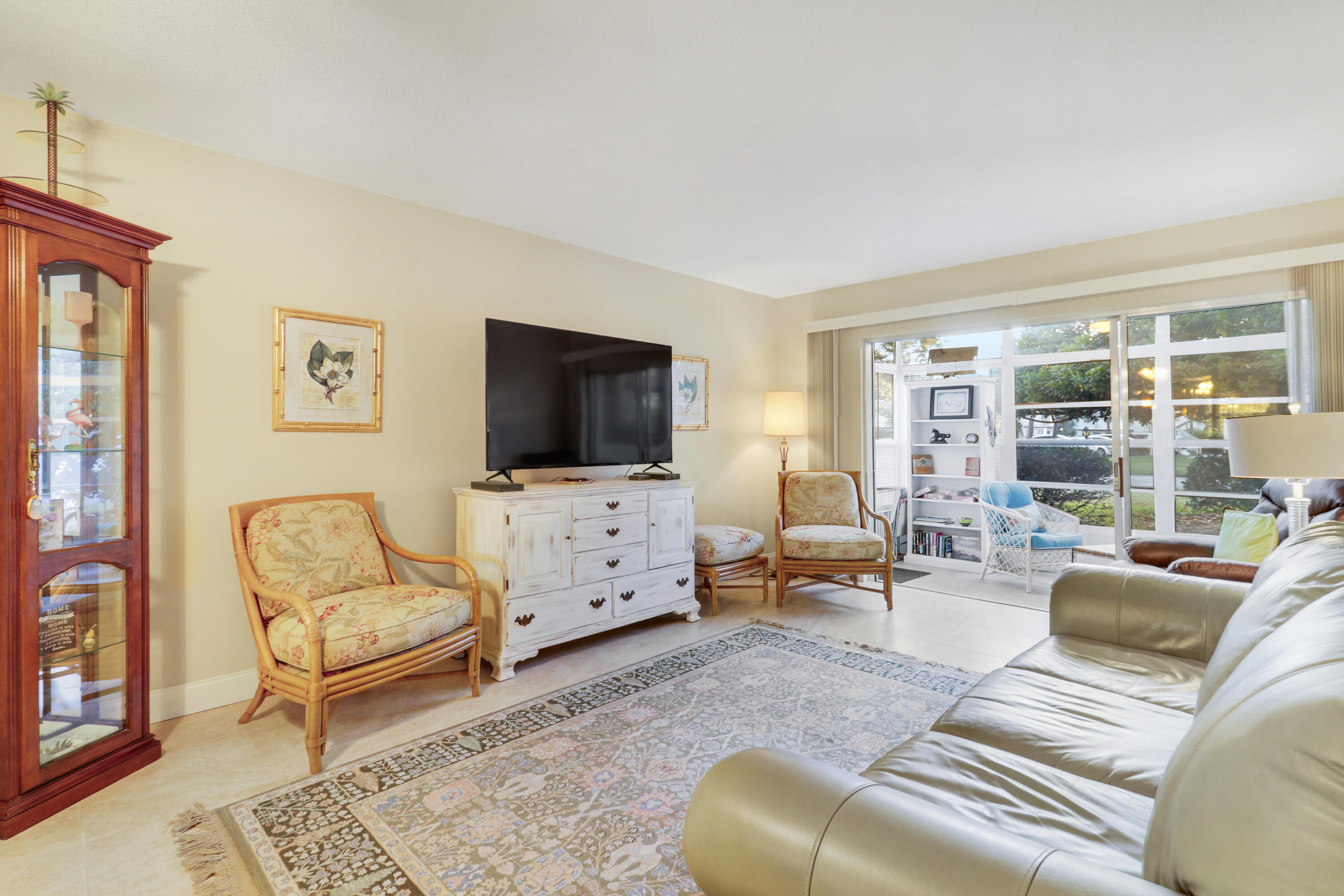 CEDAR POINTE CONDO - Residential