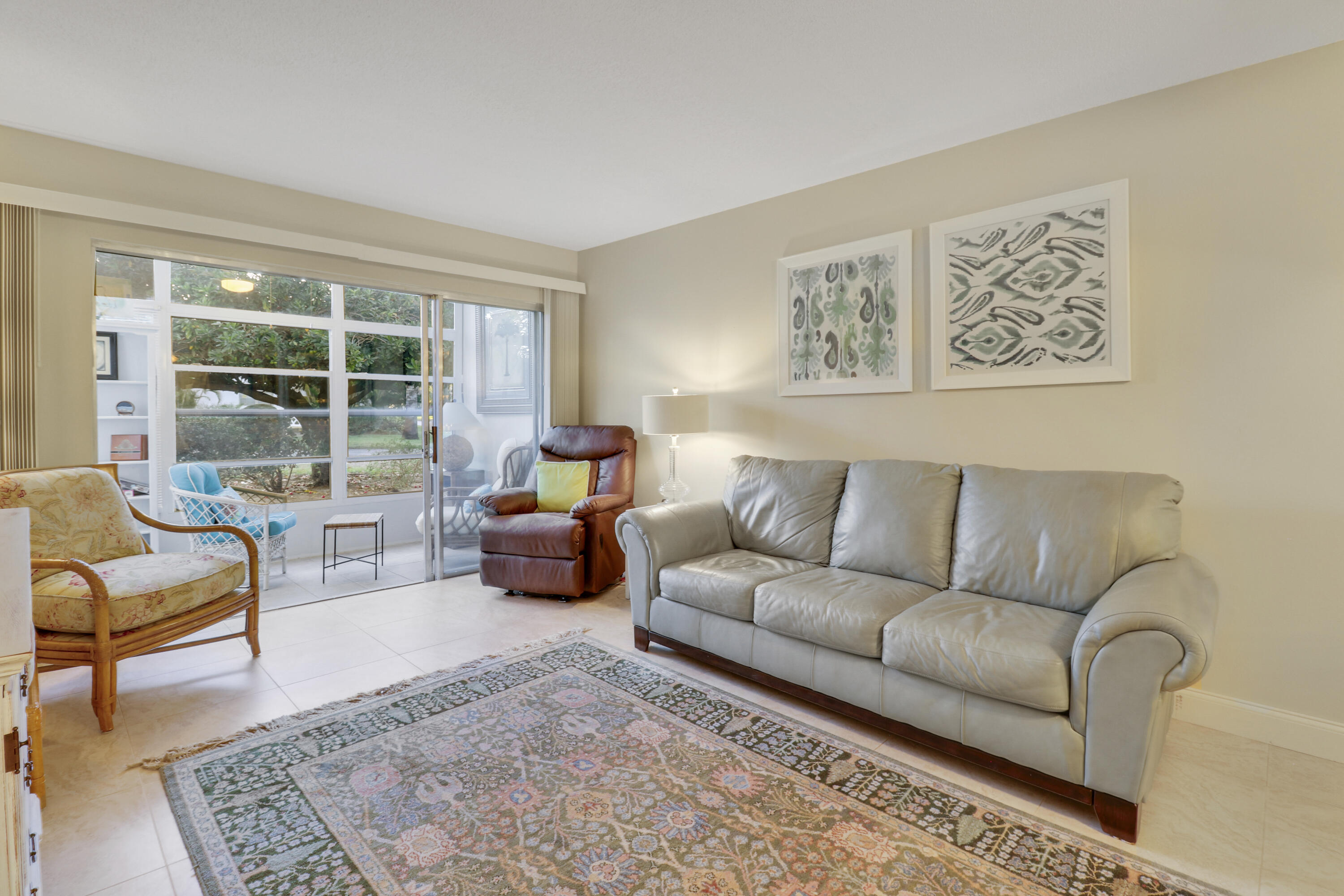 CEDAR POINTE CONDO - Residential