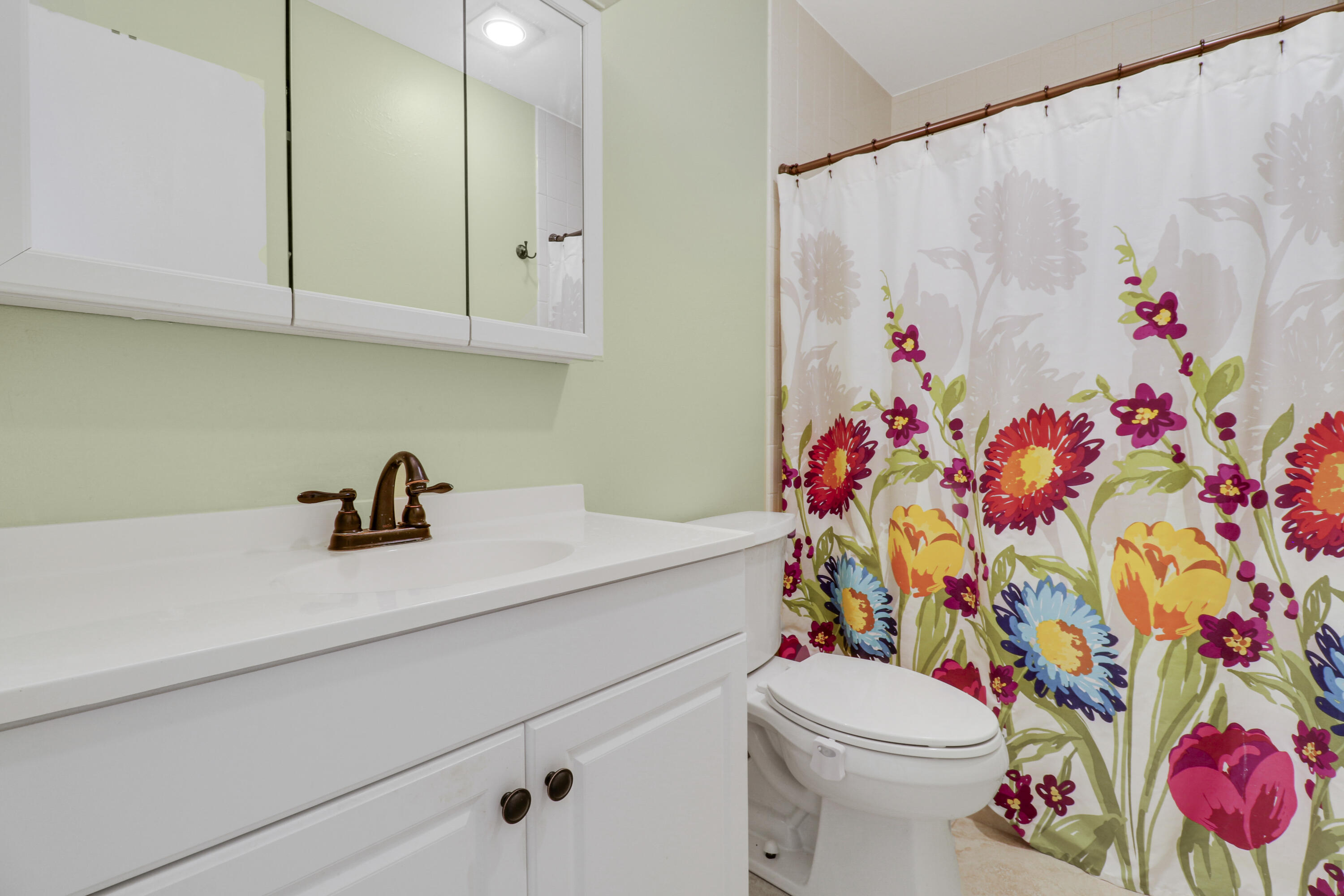 CEDAR POINTE CONDO - Residential