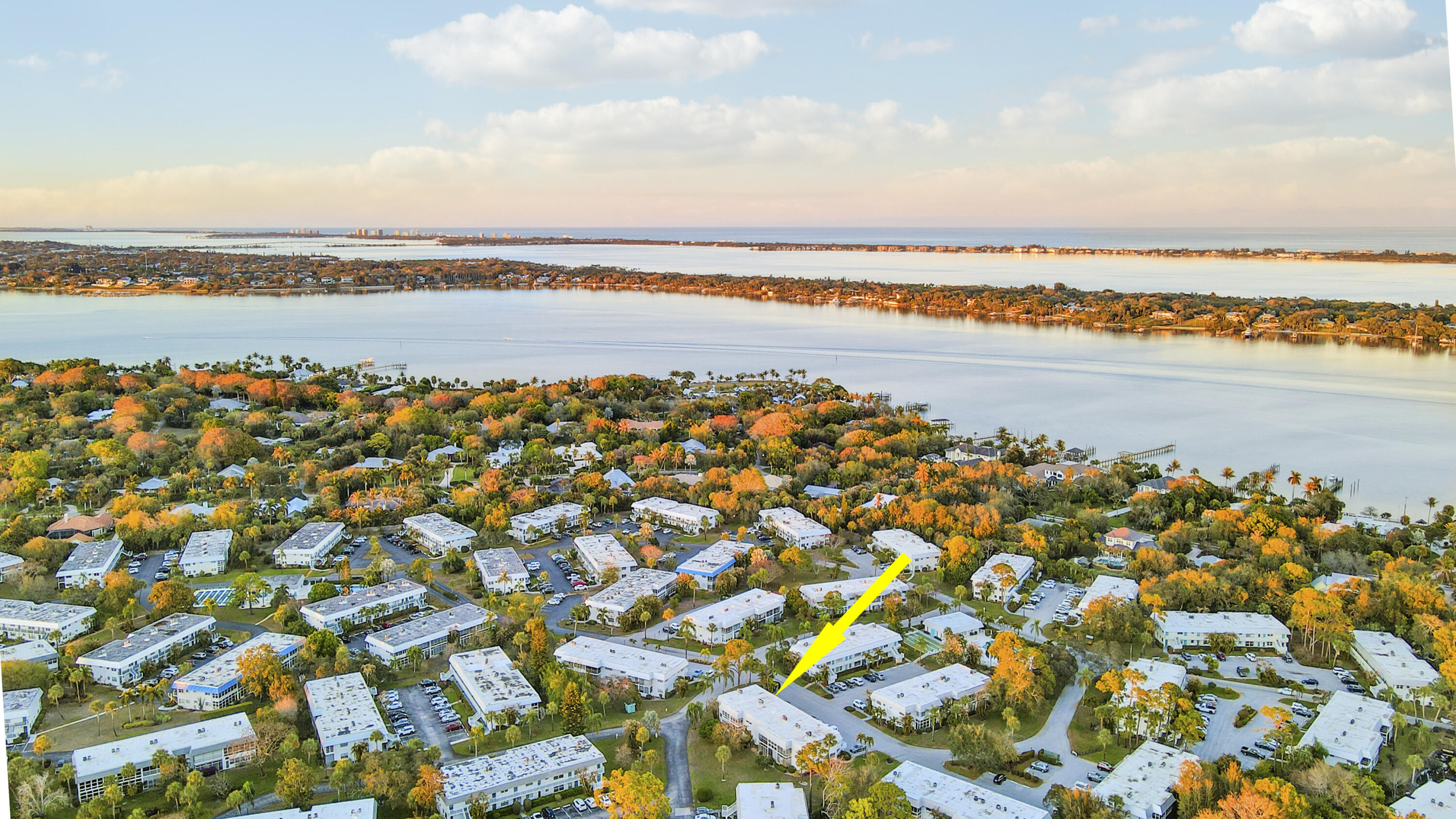 CEDAR POINTE CONDO - Residential