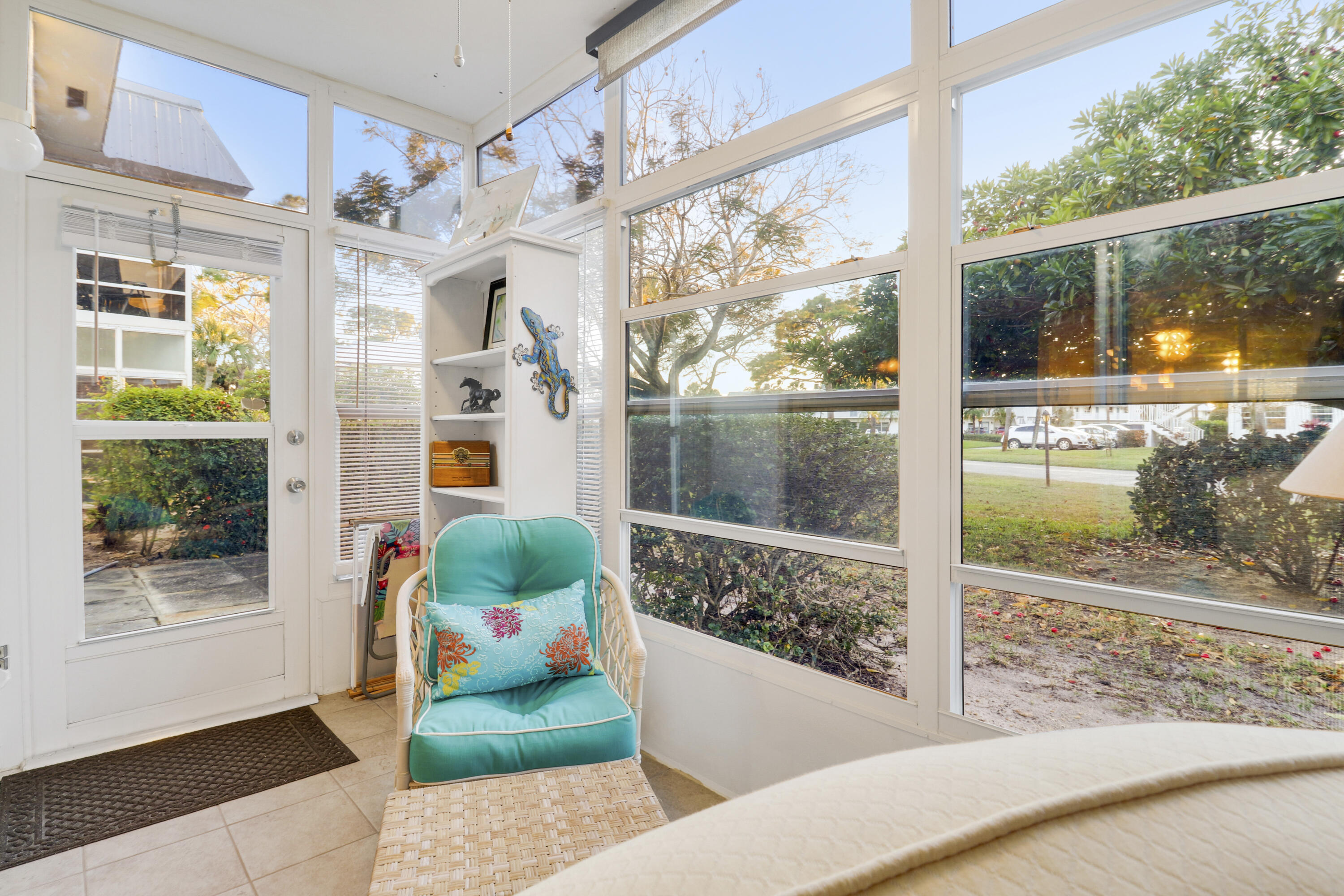 CEDAR POINTE CONDO - Residential