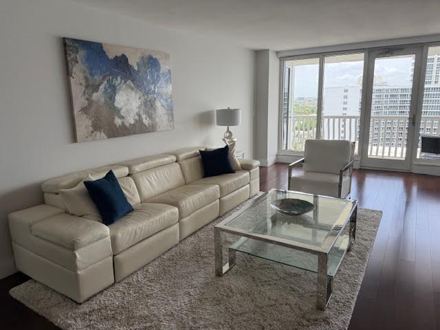 4020 GALT OCEAN Drive 1707