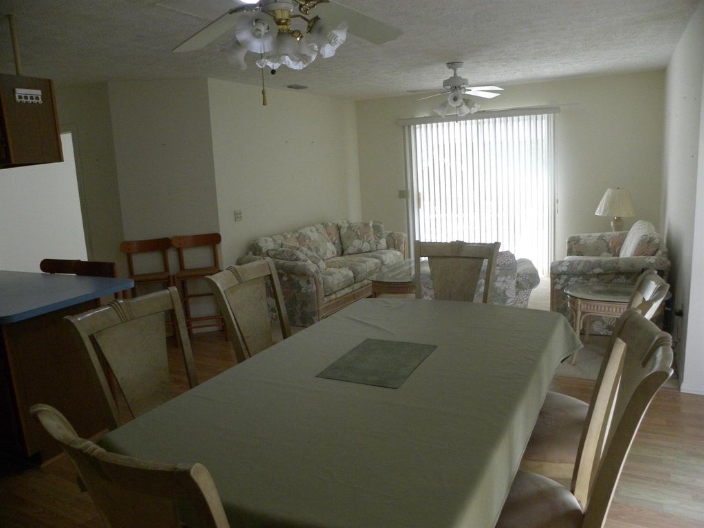 Photo of 538 SE Maple Terrace, Port Saint Lucie, FL 34983 (MLS # R10947467)