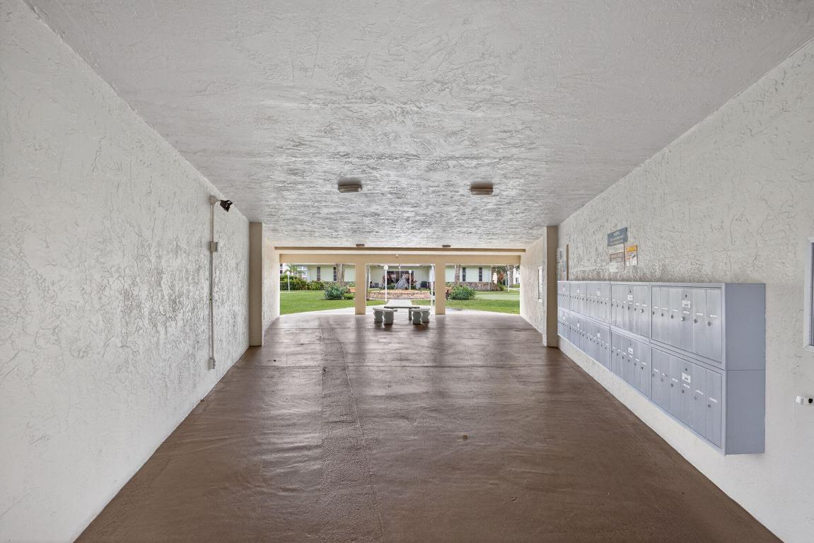 VILLAGE GREEN HAMPTON CONDO - Residential Lease