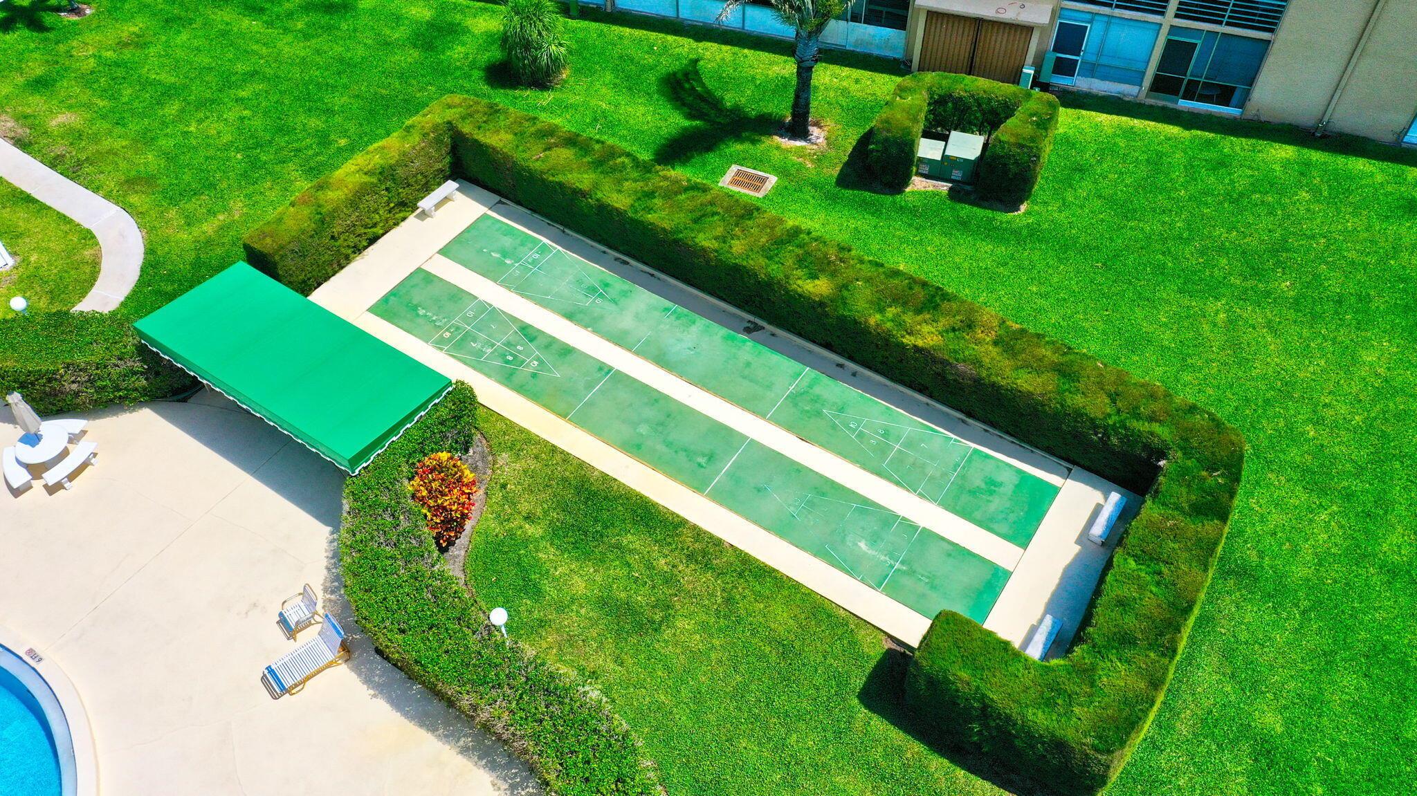 VILLAGE GREEN HAMPTON CON - Residential Lease