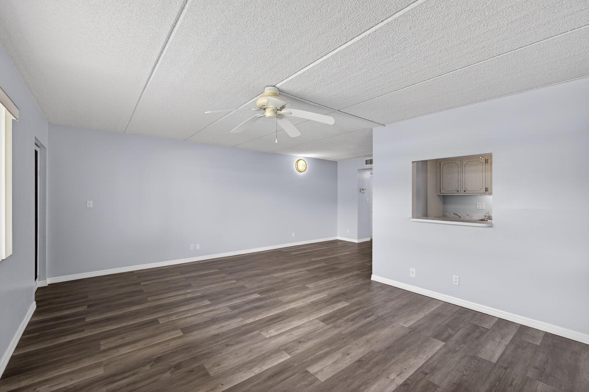 VILLAGE GREEN HAMPTON CON - Residential Lease