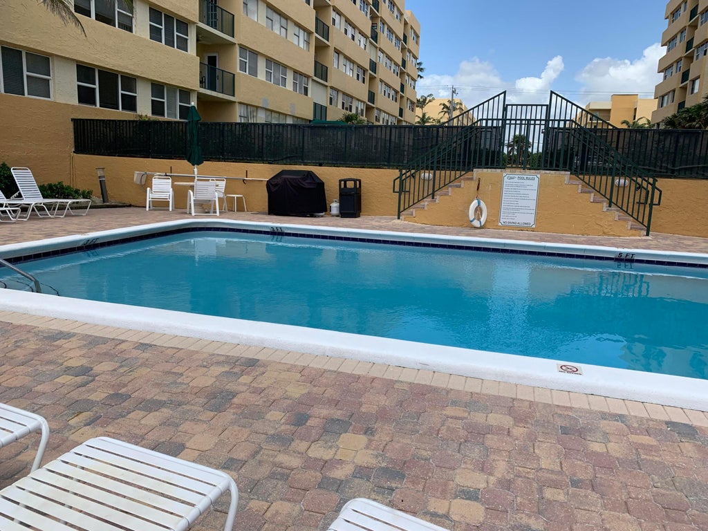 Photo of 1237 S HILLSBORO MILE N #601, Hillsboro Beach, FL 33062 (MLS # B26056838)