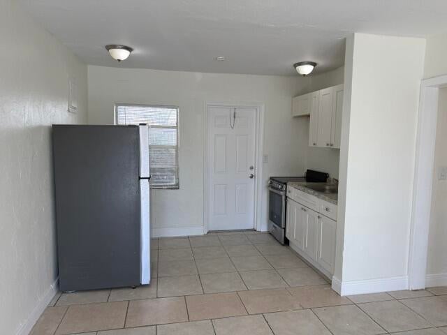 1913 Division Avenue 102
