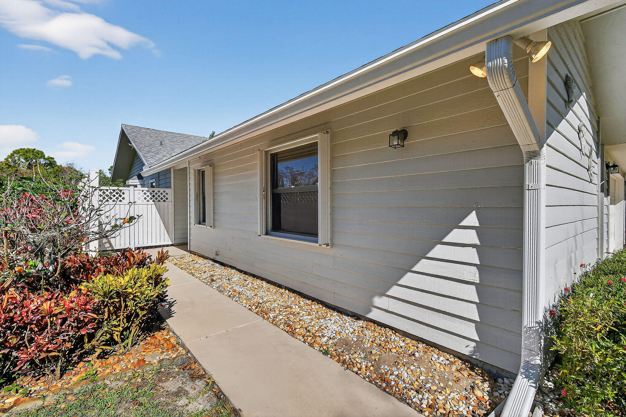 EAGLEWOOD - Residential