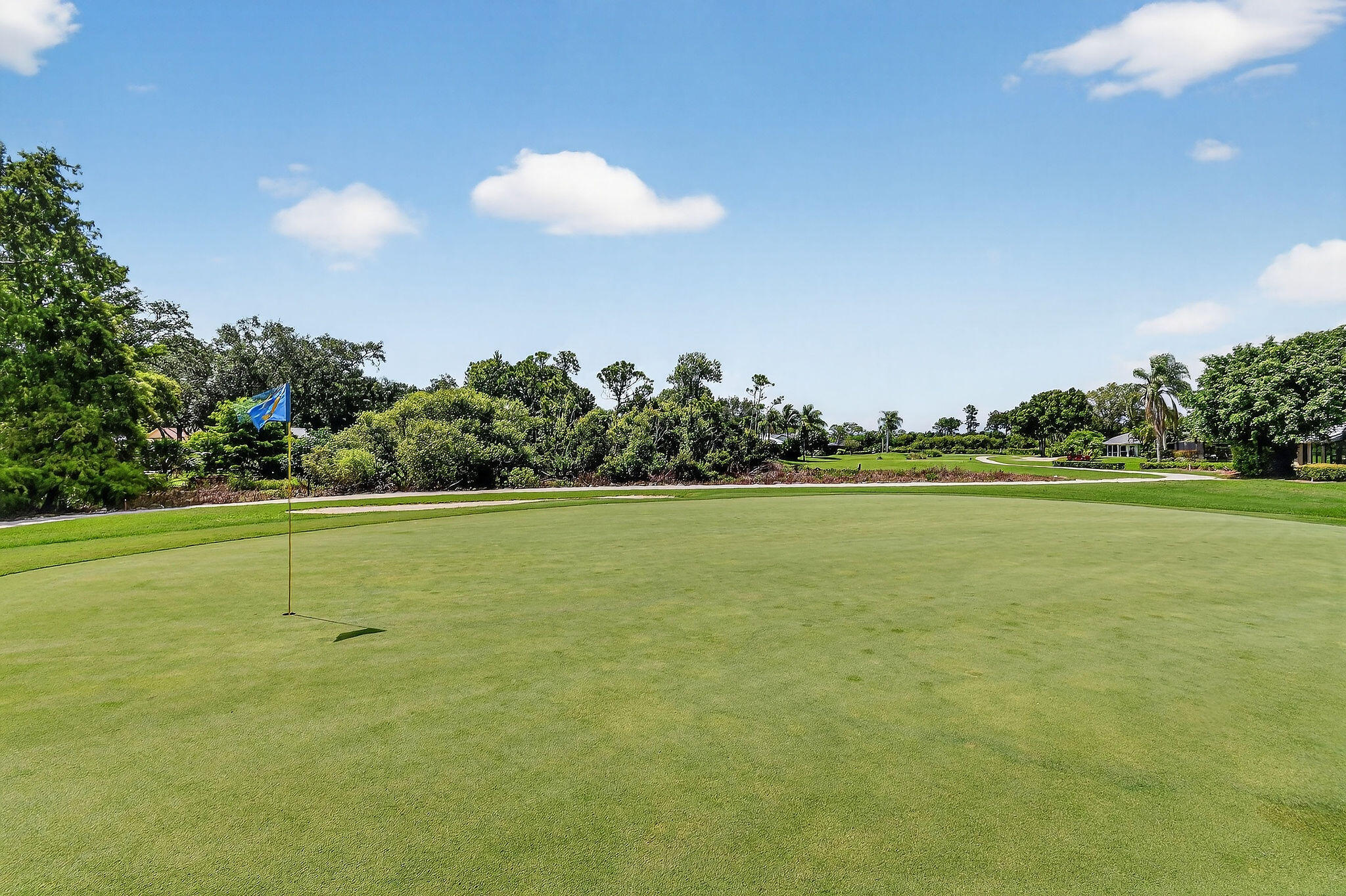 EAGLEWOOD - Residential