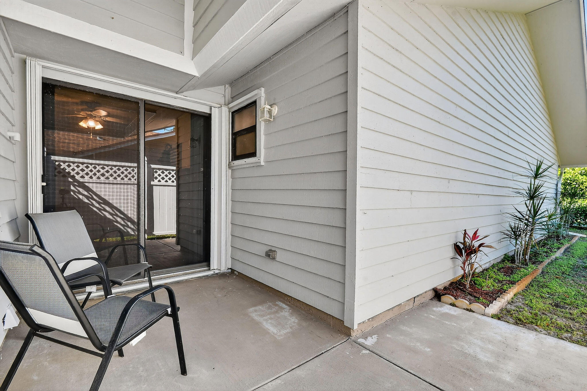 EAGLEWOOD - Residential