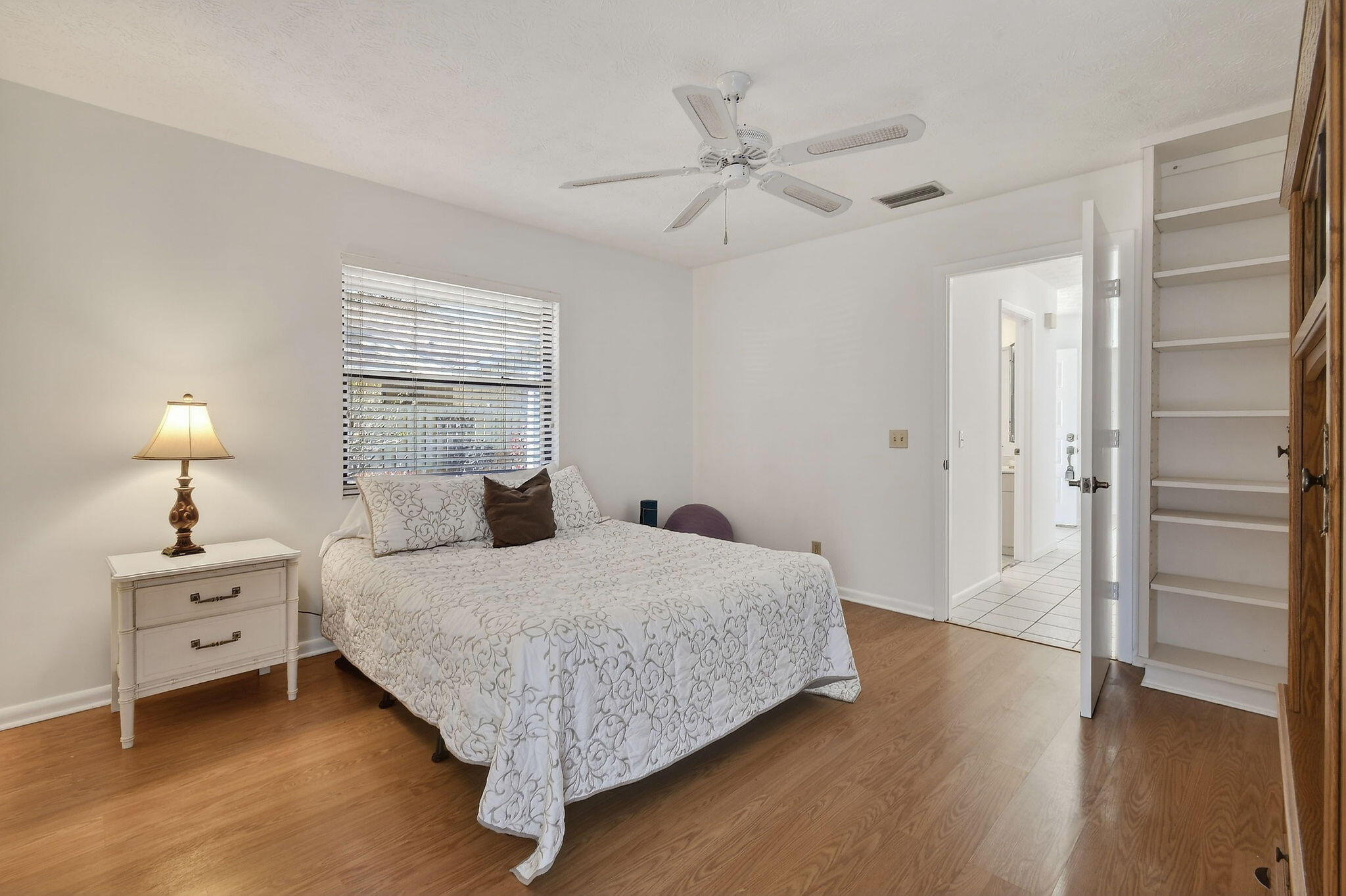 EAGLEWOOD - Residential