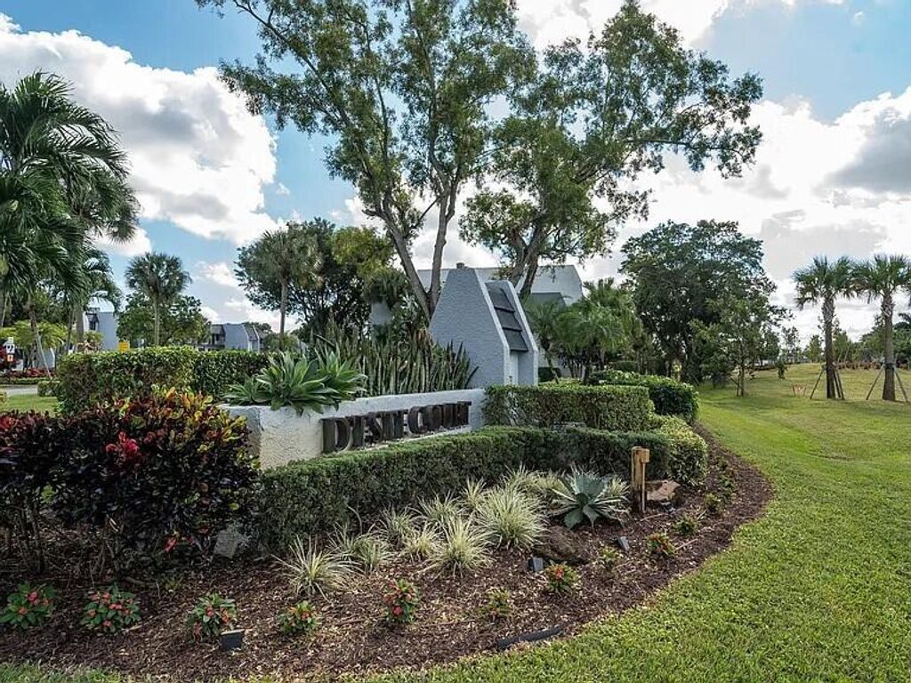 Photo of 4228 Deste Court, Lake Worth, FL 33467 (MLS # B26025277)