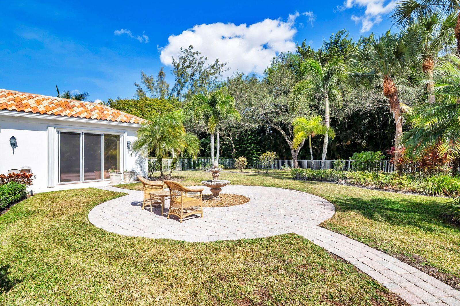 BREAKERS WEST - Residential