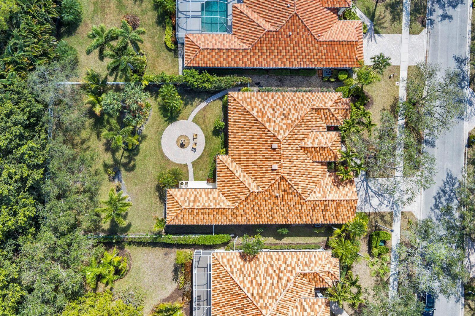 BREAKERS WEST - Residential