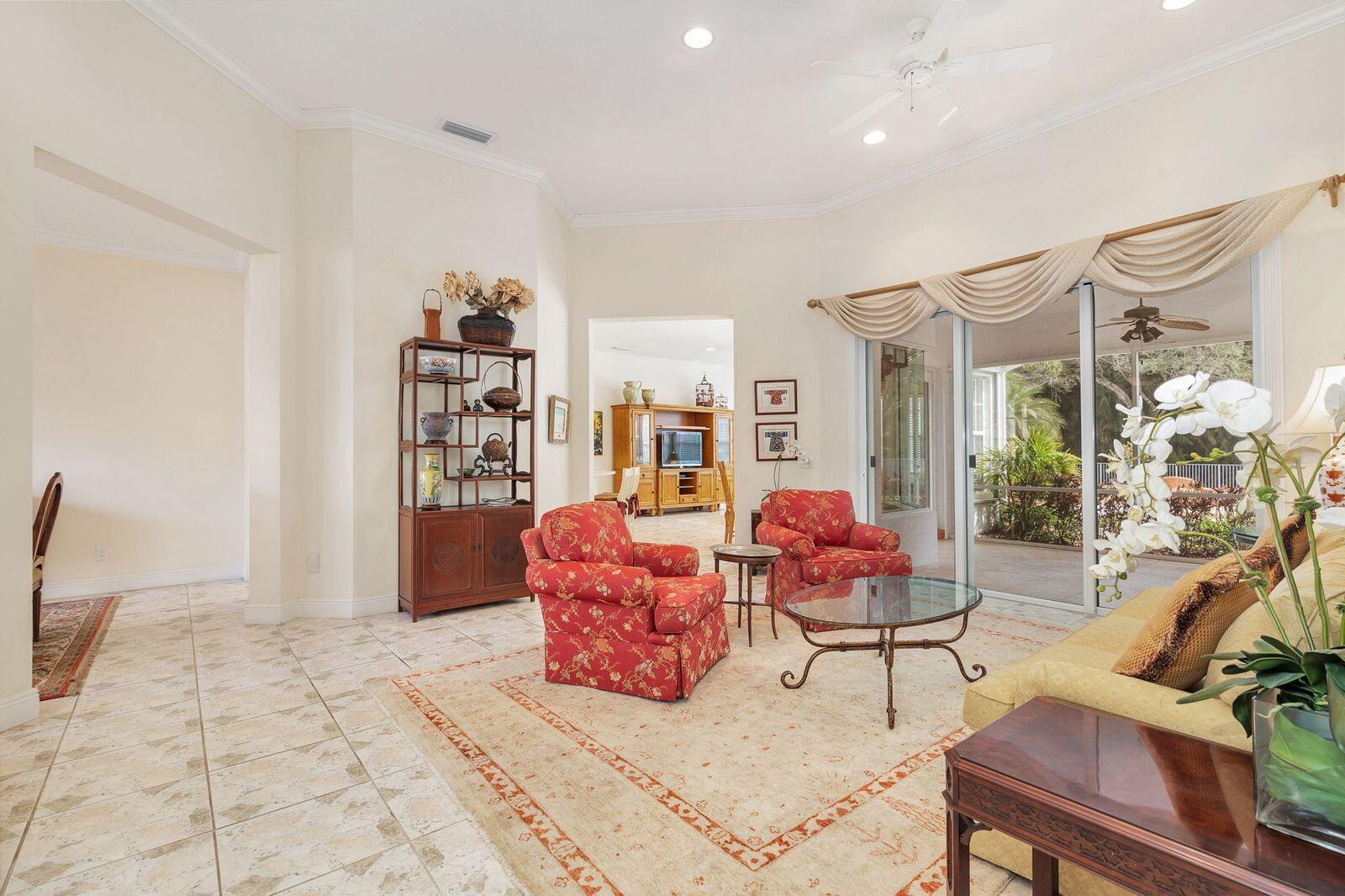 BREAKERS WEST - Residential