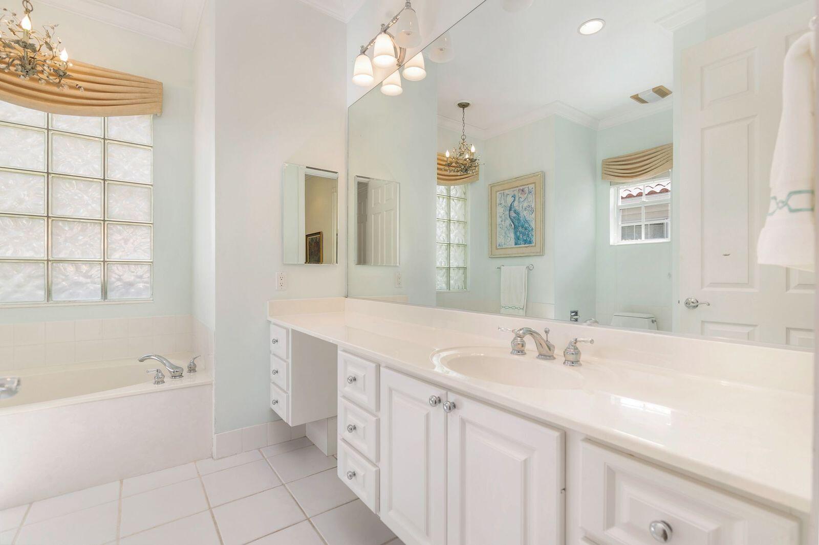 BREAKERS WEST - Residential