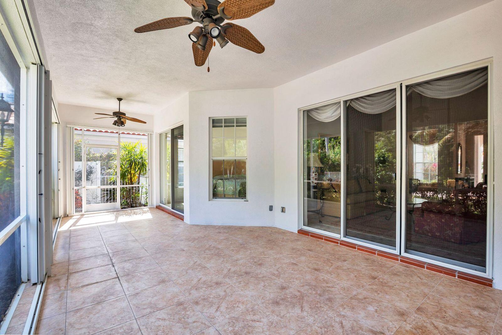 BREAKERS WEST - Residential