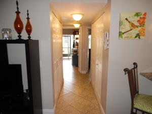 MEADOWS ON THE GREEN COND - Residential