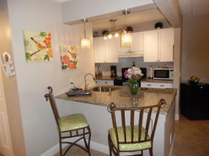 MEADOWS ON THE GREEN COND - Residential