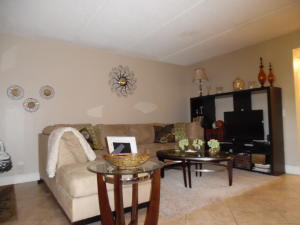 MEADOWS ON THE GREEN COND - Residential