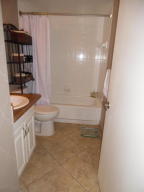 MEADOWS ON THE GREEN COND - Residential