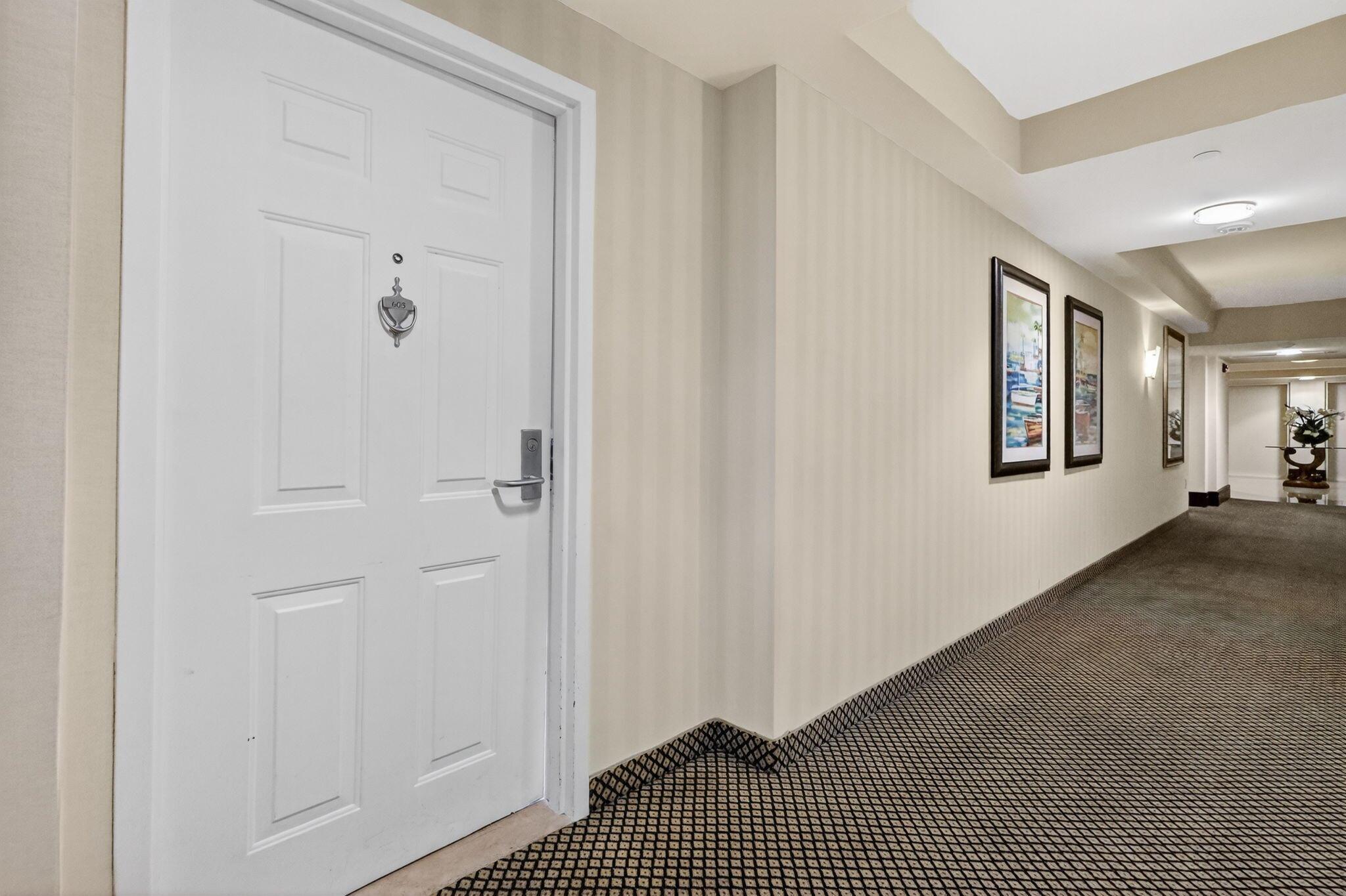 TURNBERRY ON THE GREEN CO - Residential