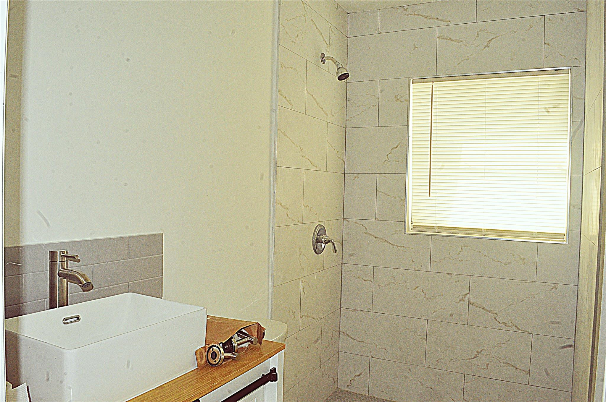 NORTHMORE ADD - Residential