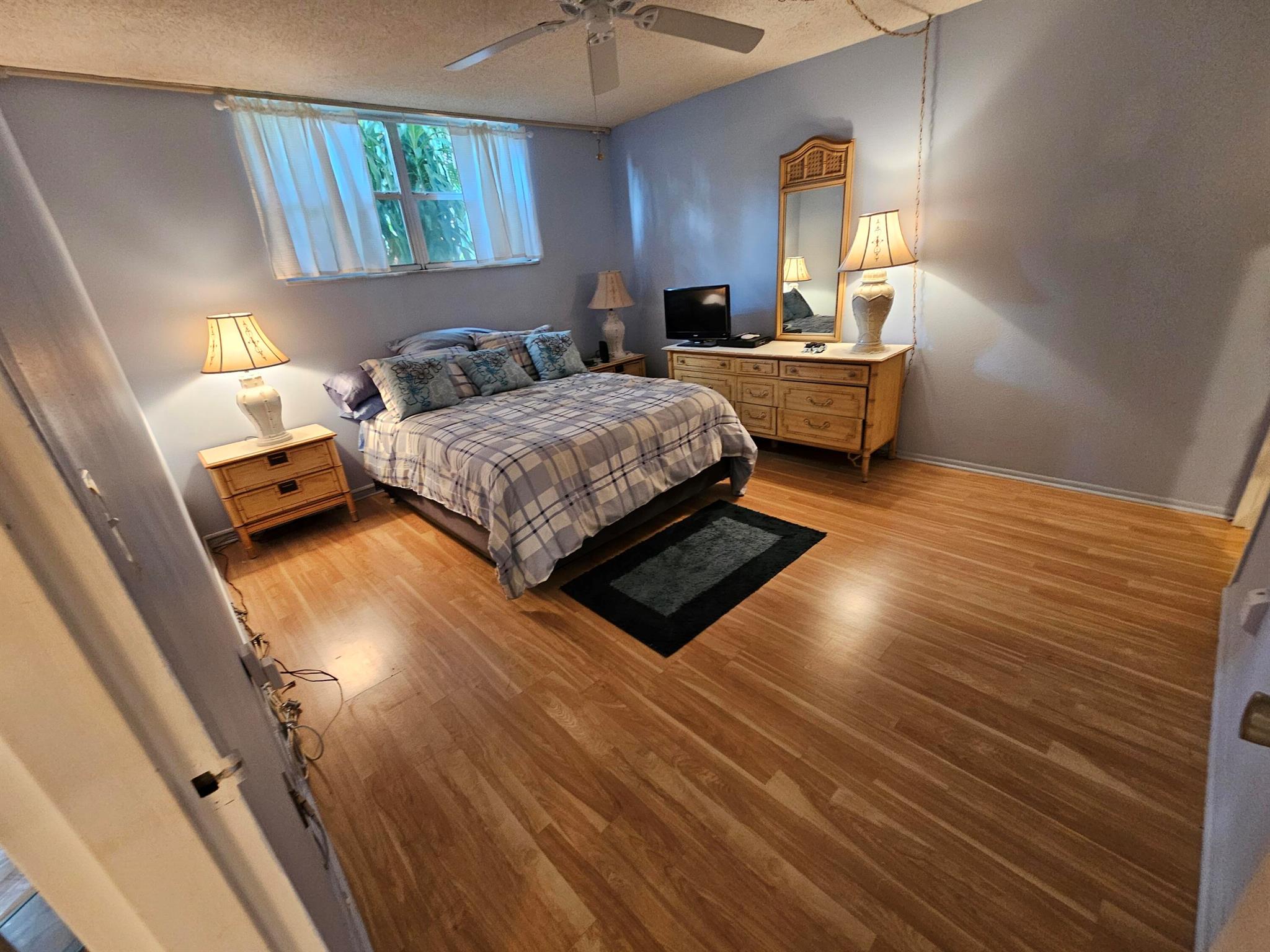 5300 NE 24th Terrace 112c