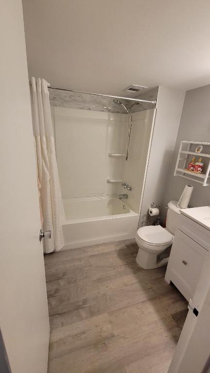 5300 NE 24th Terrace 112c