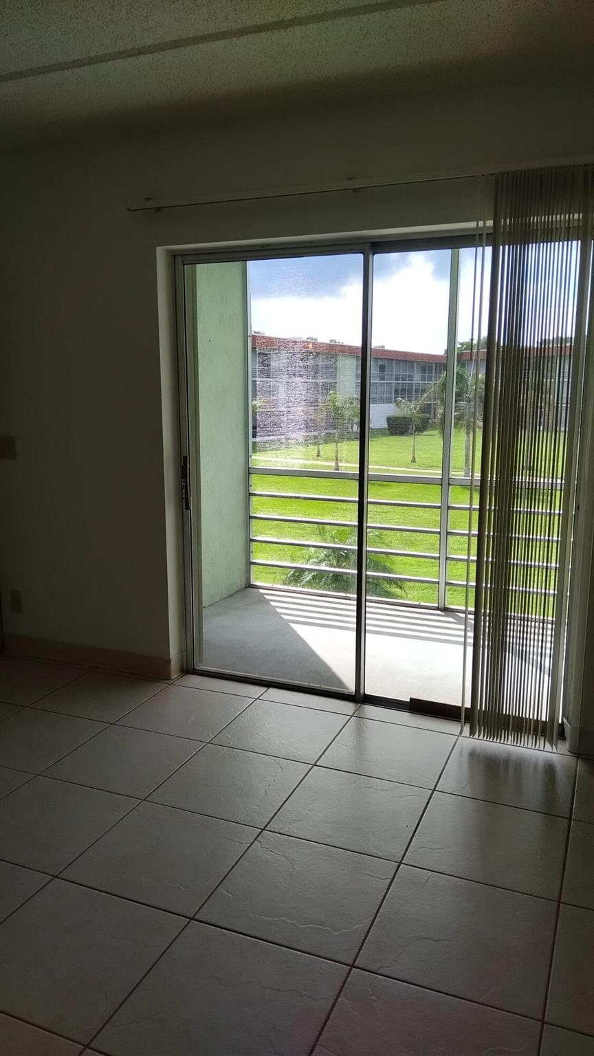 REGAL PALMS MAYFAIR CONDO - Residential