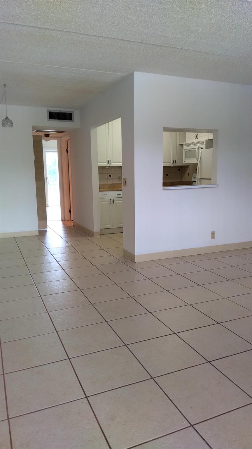 REGAL PALMS MAYFAIR CONDO - Residential