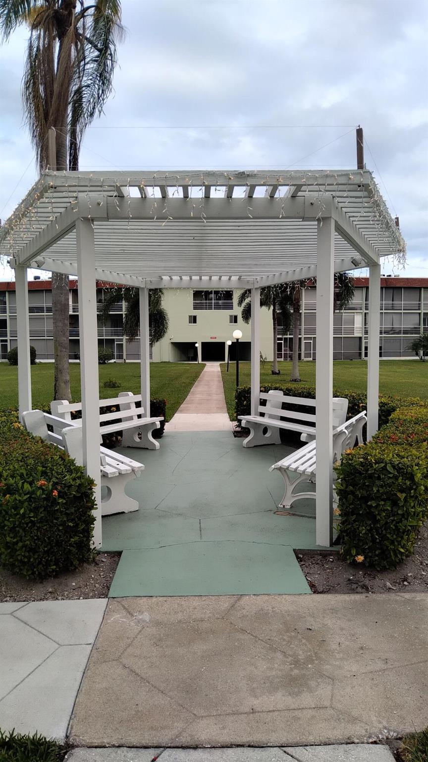 REGAL PALMS MAYFAIR CONDO - Residential