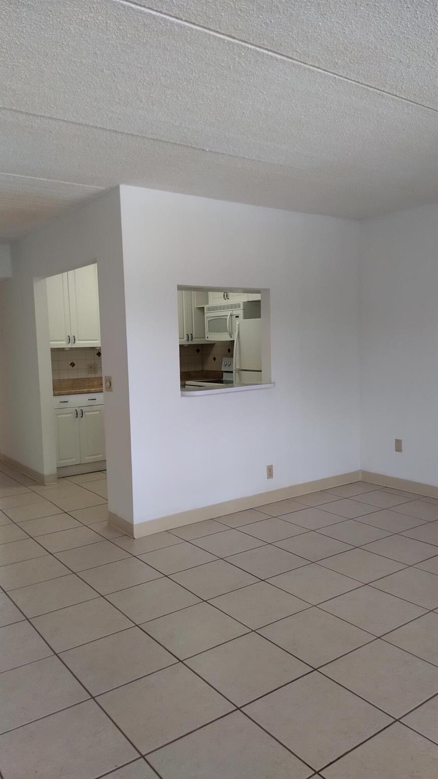 REGAL PALMS MAYFAIR CONDO - Residential