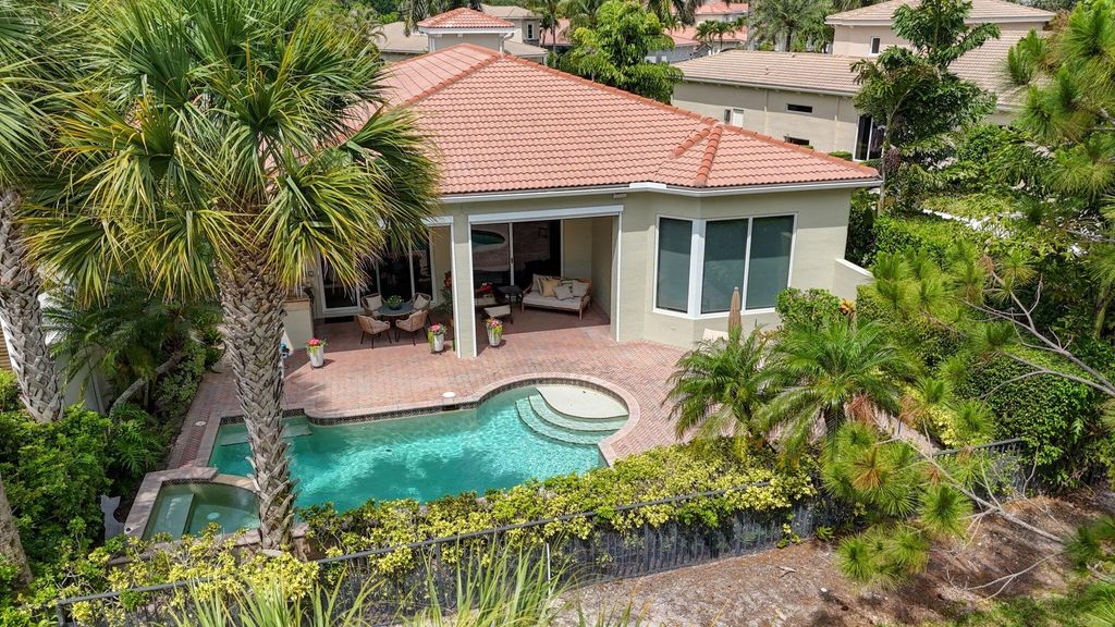 Photo of 160 Viera Drive, Palm Beach Gardens, FL 33418 (MLS # B26030629)