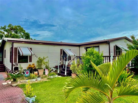 A home in Okeechobee