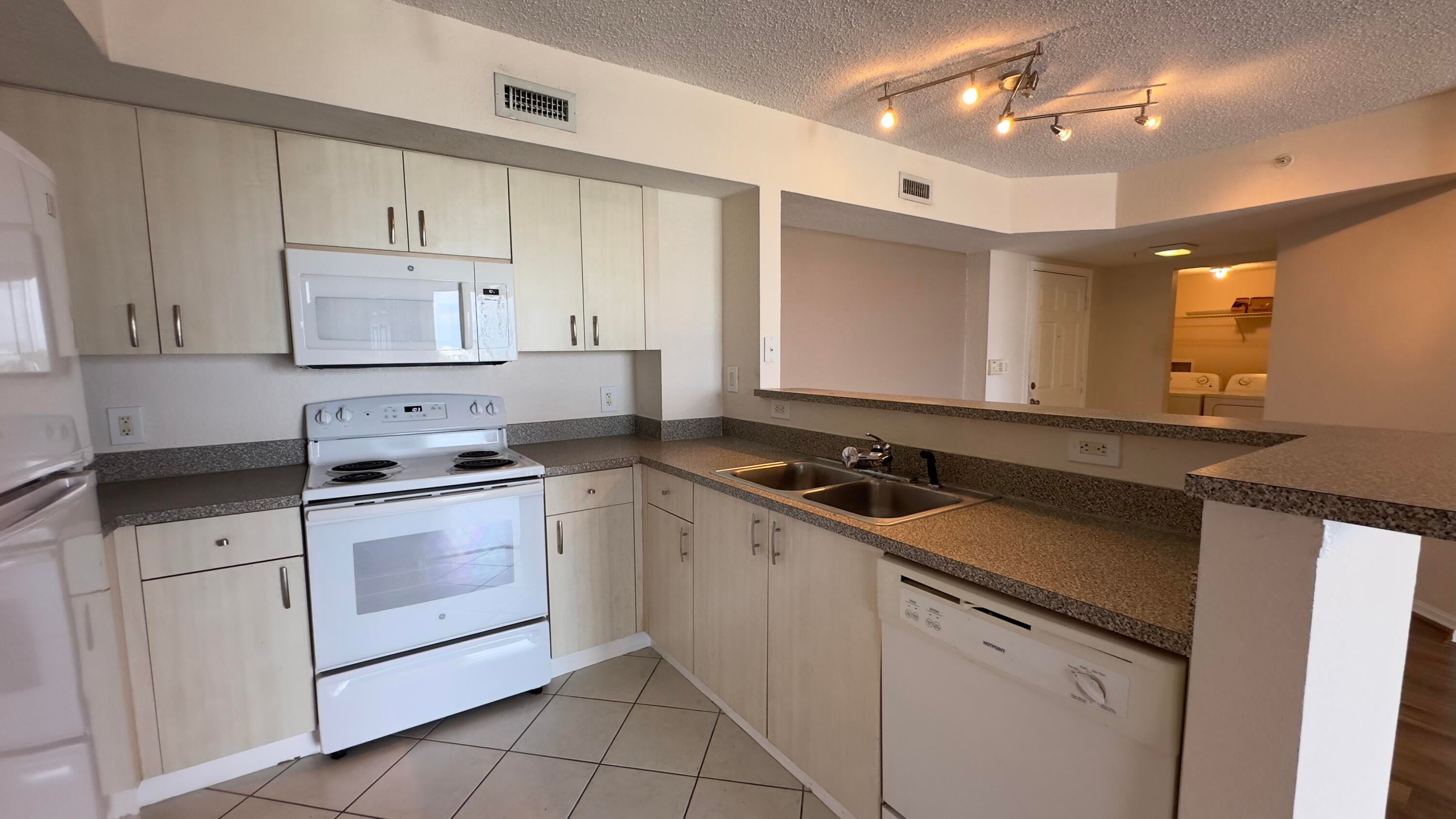 1801 N Flagler Drive 630