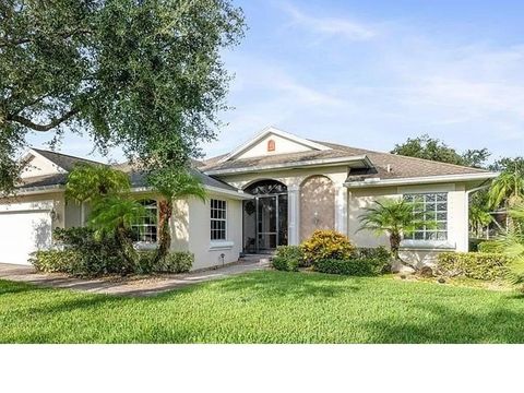 Property photo of 4204 Abington Woods Circle, Vero Beach, FL 32967