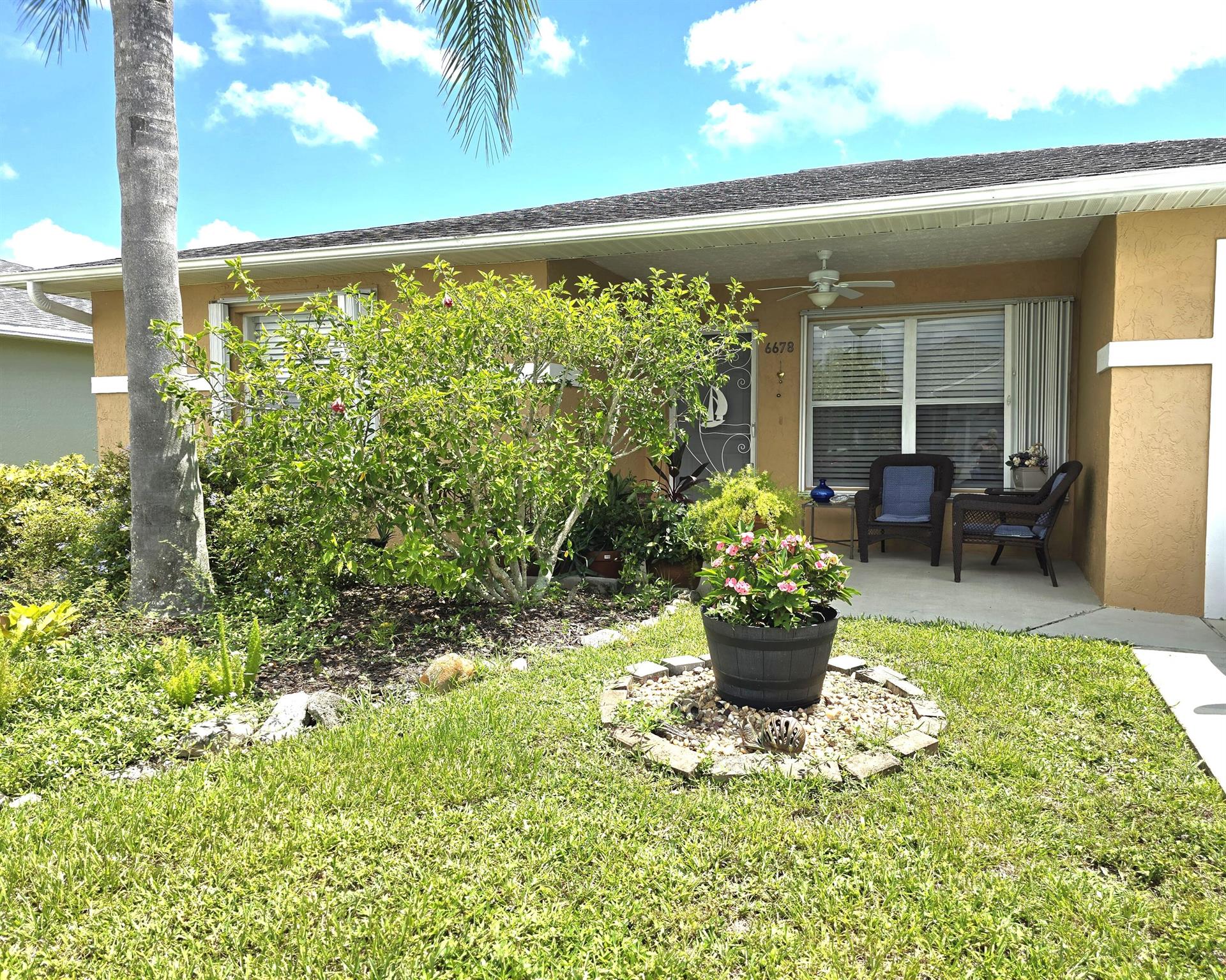 Beautiful and cozy 2/2/1 CBS home in a wonderful 55+ Active Golf Community with a great layout! Upgrades including tile floor throughout and screened porch . Great back yard with beautiful Pergola. Accordion Shutters. Community amenities include: Golf, Pool, Tennis court , Shuffleboard, Billiards, etc. Close to downtown Vero Beach and Fort Pierce.