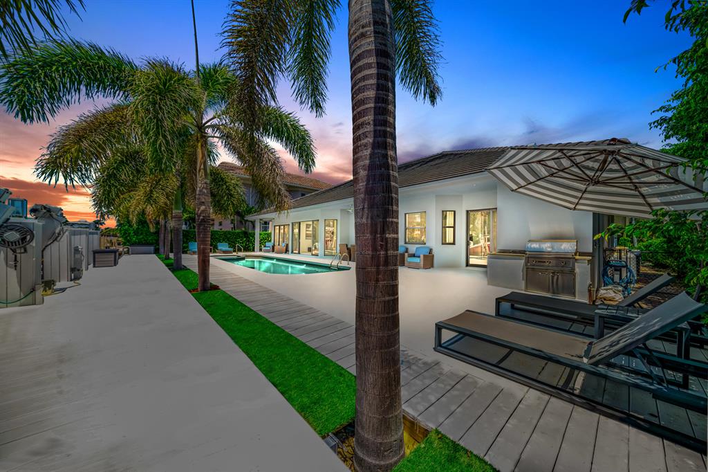 TROPIC ISLE 2ND SEC - Residential