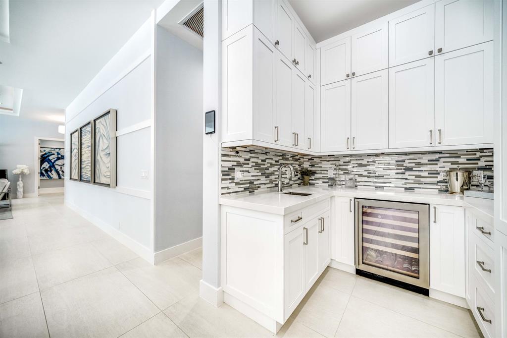 TROPIC ISLE 2ND SEC - Residential