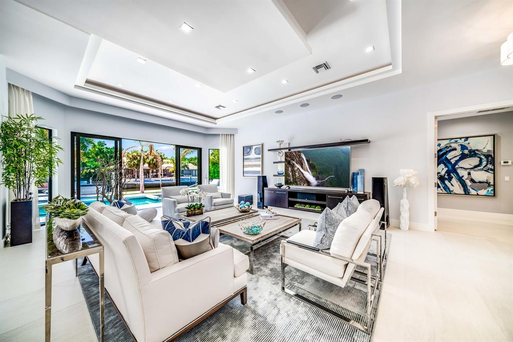 TROPIC ISLE 2ND SEC - Residential