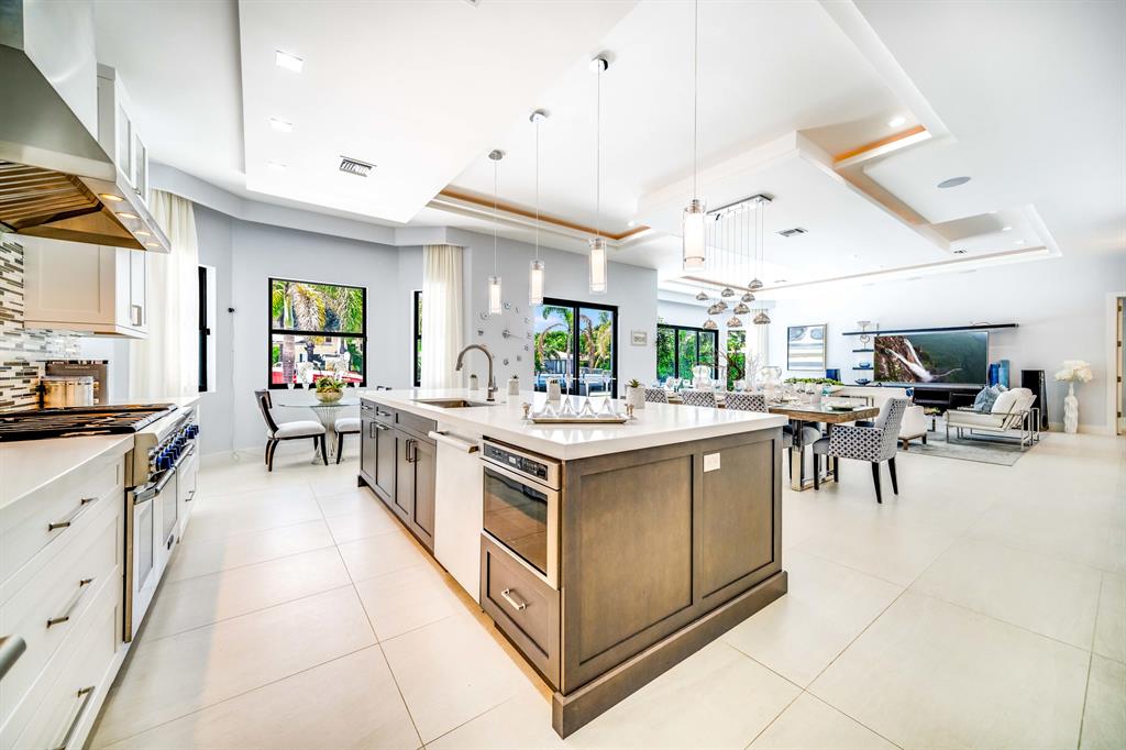 TROPIC ISLE 2ND SEC - Residential