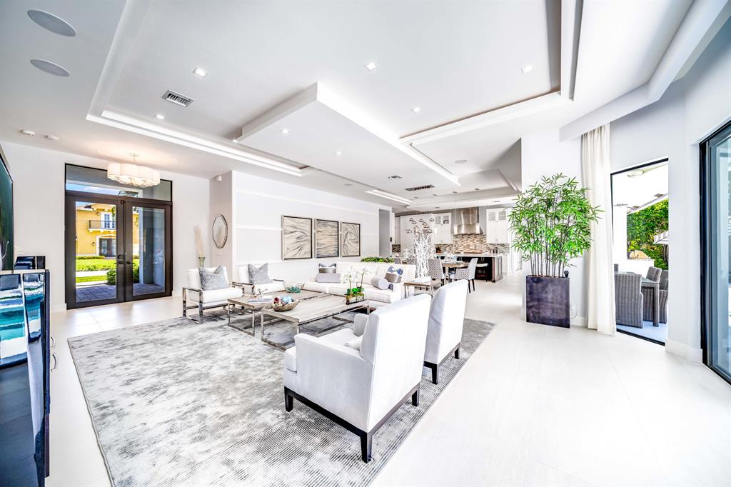 TROPIC ISLE 2ND SEC - Residential