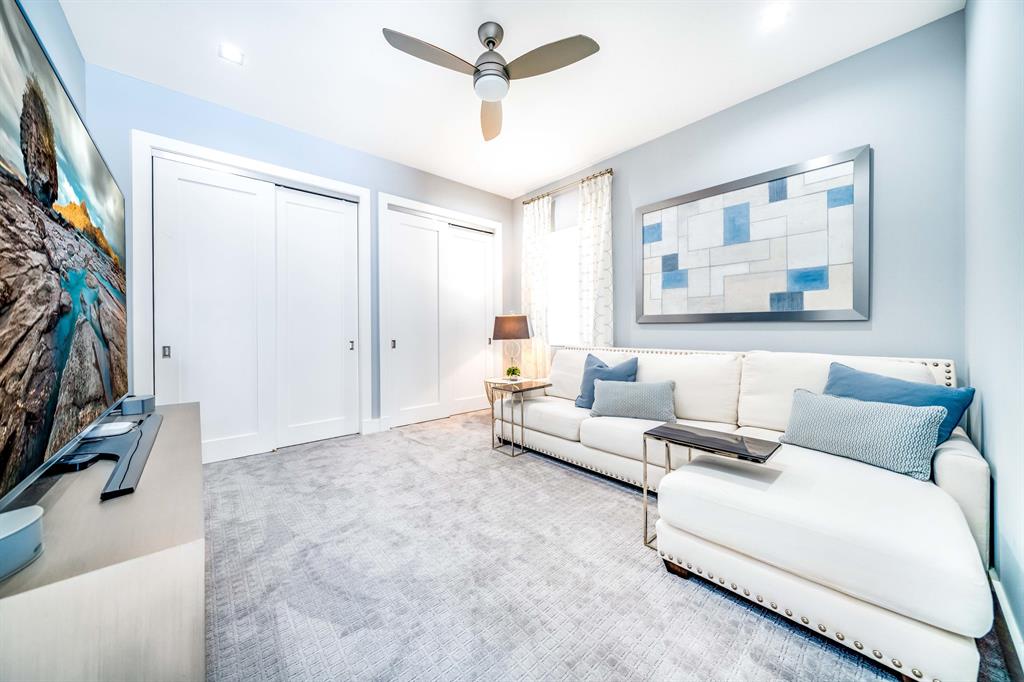 TROPIC ISLE 2ND SEC - Residential