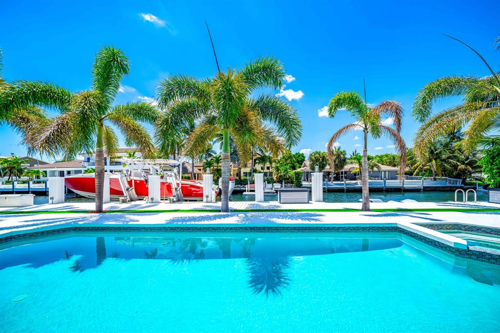 TROPIC ISLE 2ND SEC - Residential