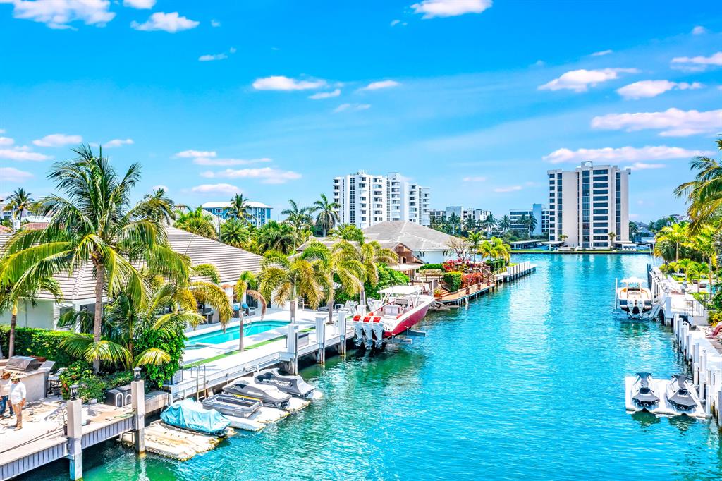 TROPIC ISLE 2ND SEC - Residential