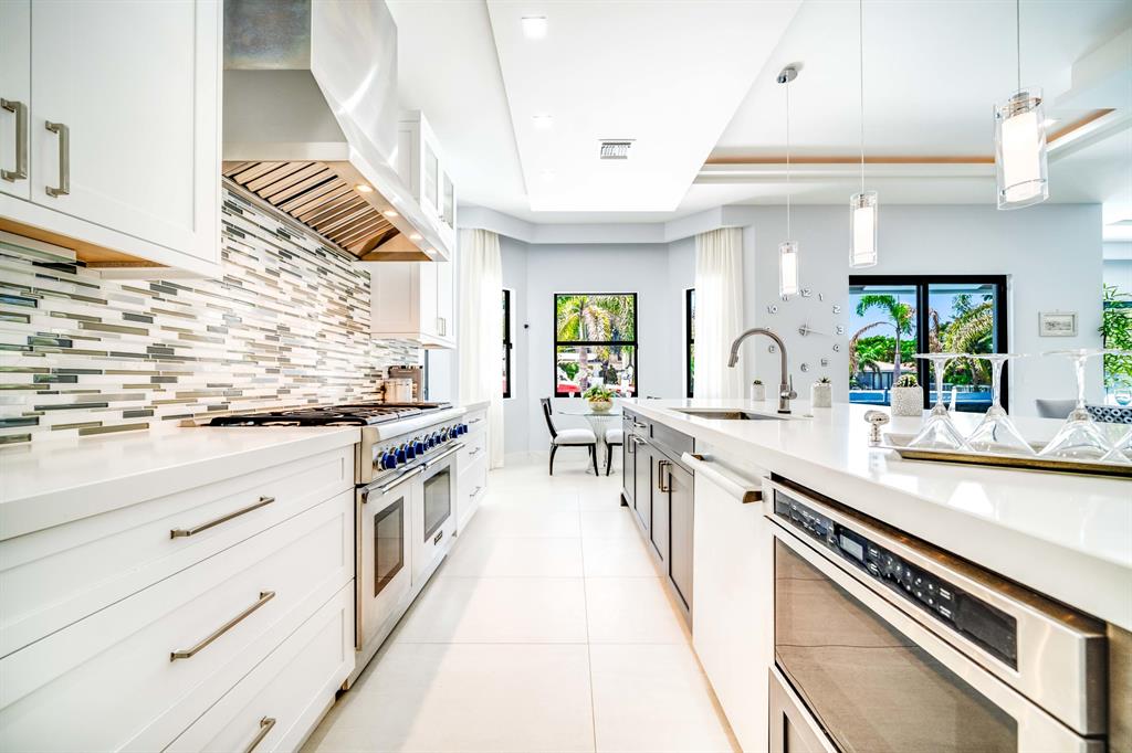 TROPIC ISLE 2ND SEC - Residential