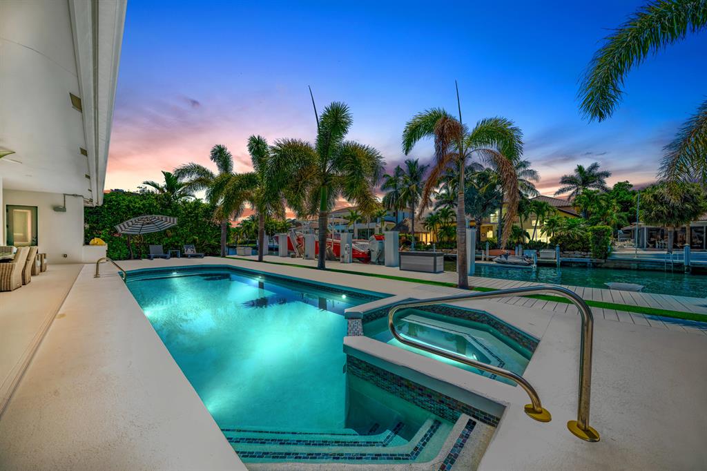 TROPIC ISLE 2ND SEC - Residential